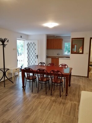 Apartamento (Eli - for nature lovers - A1(4+1)) | Opções para refeição