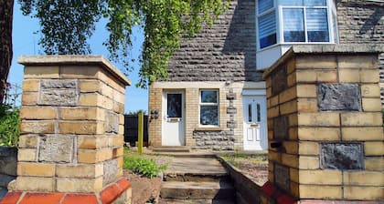 Cohost Partners Cozy Flat Near Penarth Beach