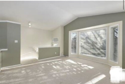 Rooms for Rent Clareview Close to Costco and Superstore,Walmart Londonderry Mall