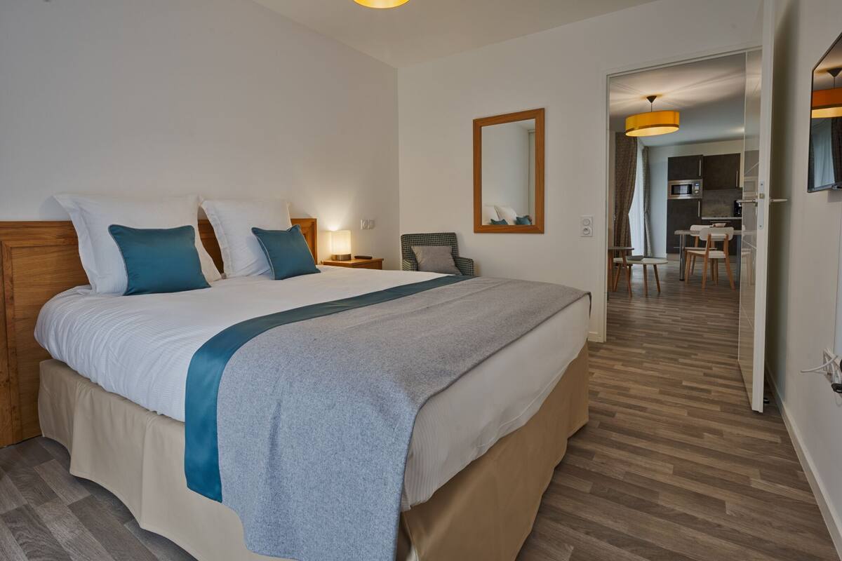 Appartement, 2 chambres | Coffre-fort, rideaux d’obscurcissement, système d’insonorisation