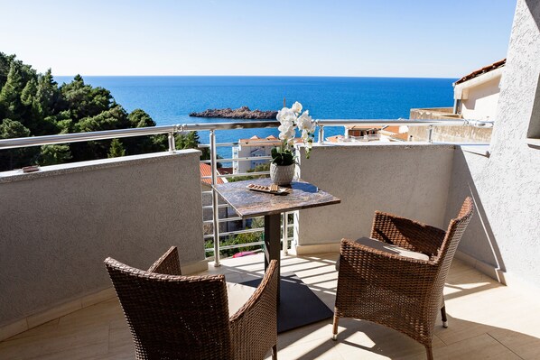 Comfort Double Room | Terrace/patio