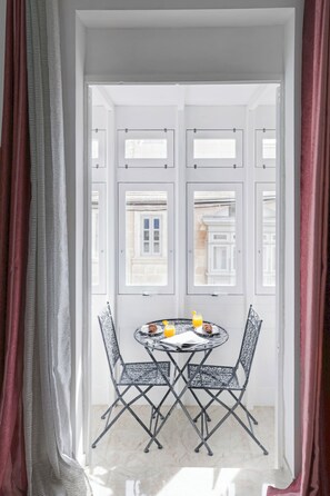 Apartment 2 | 1 bedroom, laptop workspace, iron/ironing board, free WiFi - Nobilis Boutique Living (Sliema)