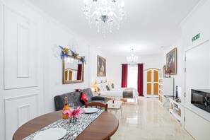 Apartment 1 | 1 bilik tidur, ruang kerja komputer riba, seterika/papan seterika 