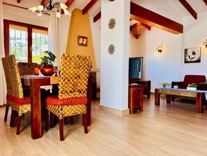 Dining - Casa Laura por Sun & Sea Homes (Moraira)