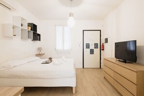 مكواة/لوح كي وواي فاي وملاءات أسرّة