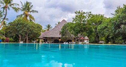 Lux Suites Kivulini  Cottages Diani