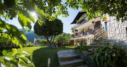 Hisa Taljat - two apartments with a swimming pool in the beautiful Most na Soci