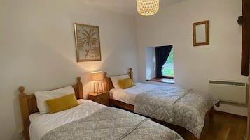 6 chambres, fer et planche Ă repasser, Wi-Fi gratuit, draps fournis