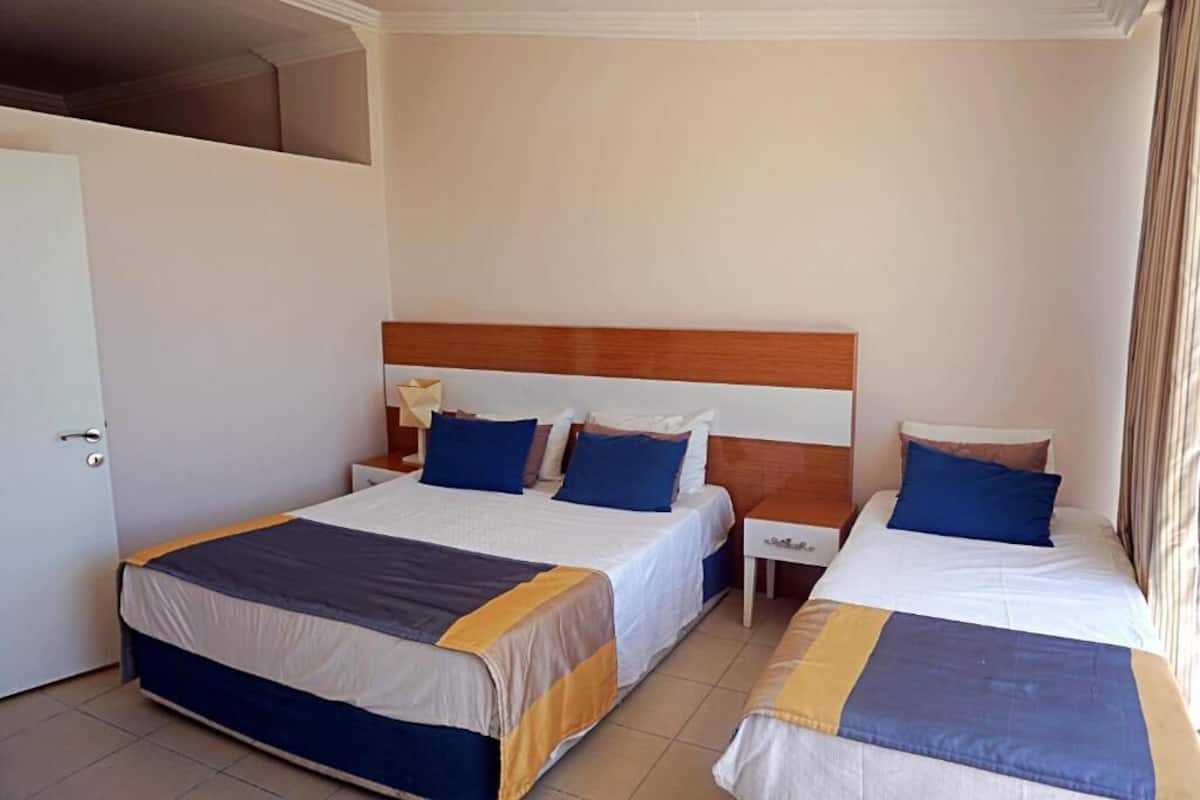 1 bedroom, minibar, in-room safe, desk