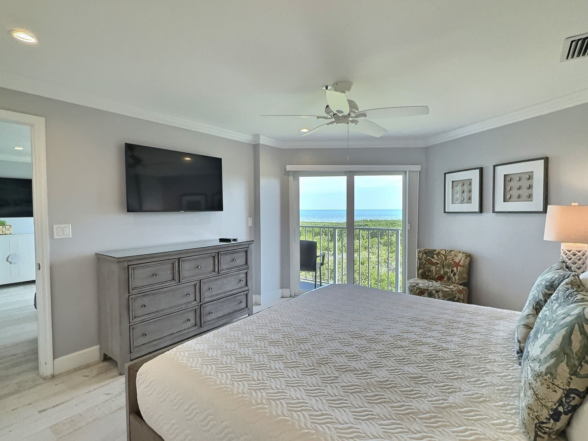 2 bedrooms, iron/ironing board, WiFi