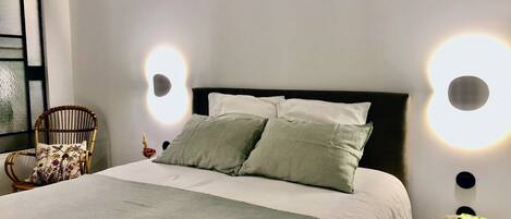 1 soverom, strykejern/-brett, reiseseng for barn og wi-fi