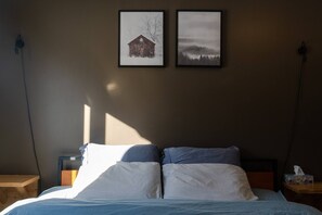 3 habitaciones, tabla de planchar con plancha y internet 