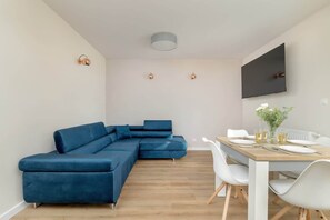 TV - Szymony 17E | Comfortable Apartment | Parking (Zakopane)