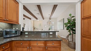 Interior - Newly Renovated! Designer Chic 2-Story Townhome, Views, Private Patio, Garage, Pet Friendly! (L97) (La Quinta)