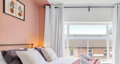2a - Studio with Wi-Fi, Kitchenette & Smart TV