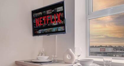 2b Studio with Smart TV, Netflix & Free Parking