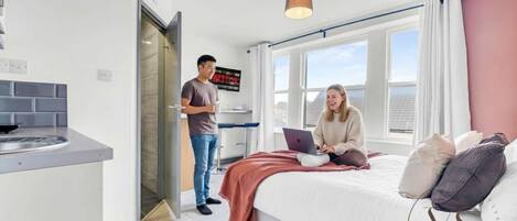 1 soverom, strykejern/-brett, wi-fi og sengetøy