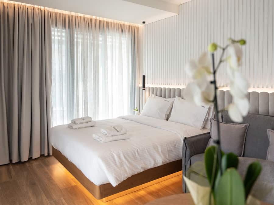 Habitación Deluxe doble | Caja fuerte, escritorio, espacio para trabajar con un portátil