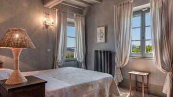 Cottage Romantico | Minibar, con stile personalizzato, con arredamento individuale