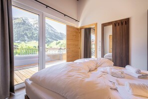 4 habitaciones, wifi gratis y ropa de cama 