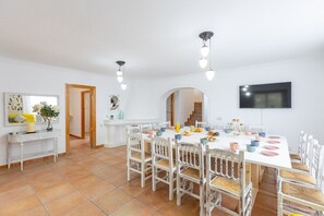 Dining - Fidalsa Divine Hiding (Algorfa)