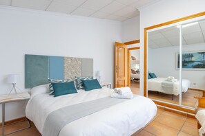 6 bedrooms, WiFi, bed sheets - Fidalsa Divine Hiding (Algorfa)