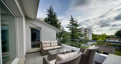 Bel appartement Mérignac avec terrasse et parking