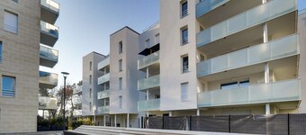 Lovely apartment with terrace and parking