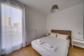 3 Schlafzimmer, Bügeleisen/Bügelbrett, Internetzugang, Bettwäsche
