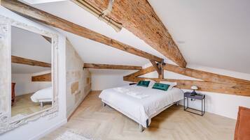 1 chambre, bureau, fer et planche Ă repasser, Wi-Fi
