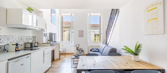 Beautiful apartment Bordeaux center