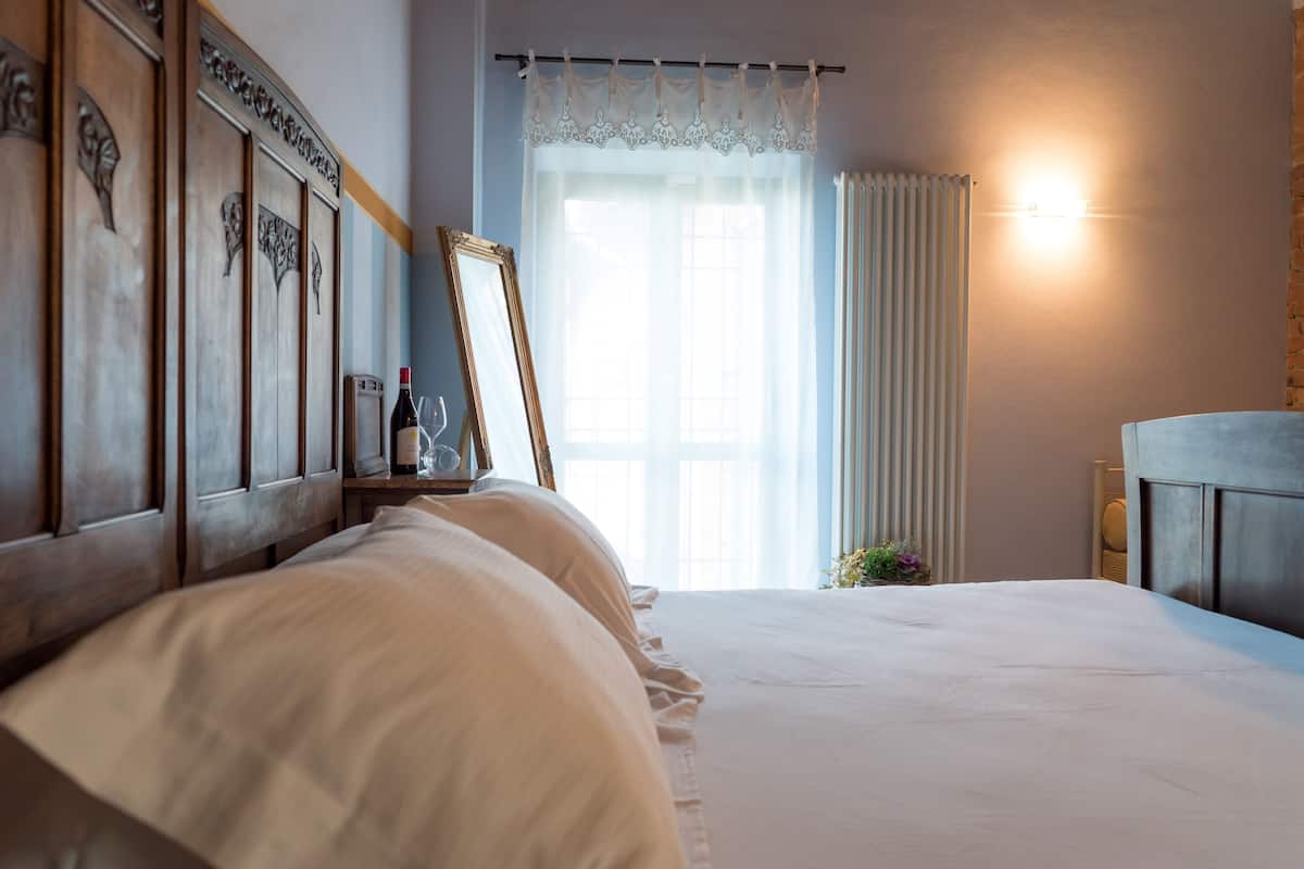 Traditionele kamer | 1 slaapkamer, een kluis op de kamer, een bureau, gratis wifi