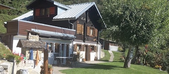 Chalet Familial de 1895 Tout Confort Avec une vue Magnifique