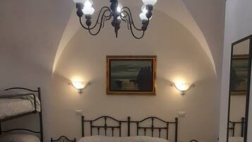 Superior-Suite | 1 Schlafzimmer, hochwertige Bettwaren, Daunenbettdecken