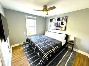 3 soverom, skrivebord, strykejern/-brett og wi-fi