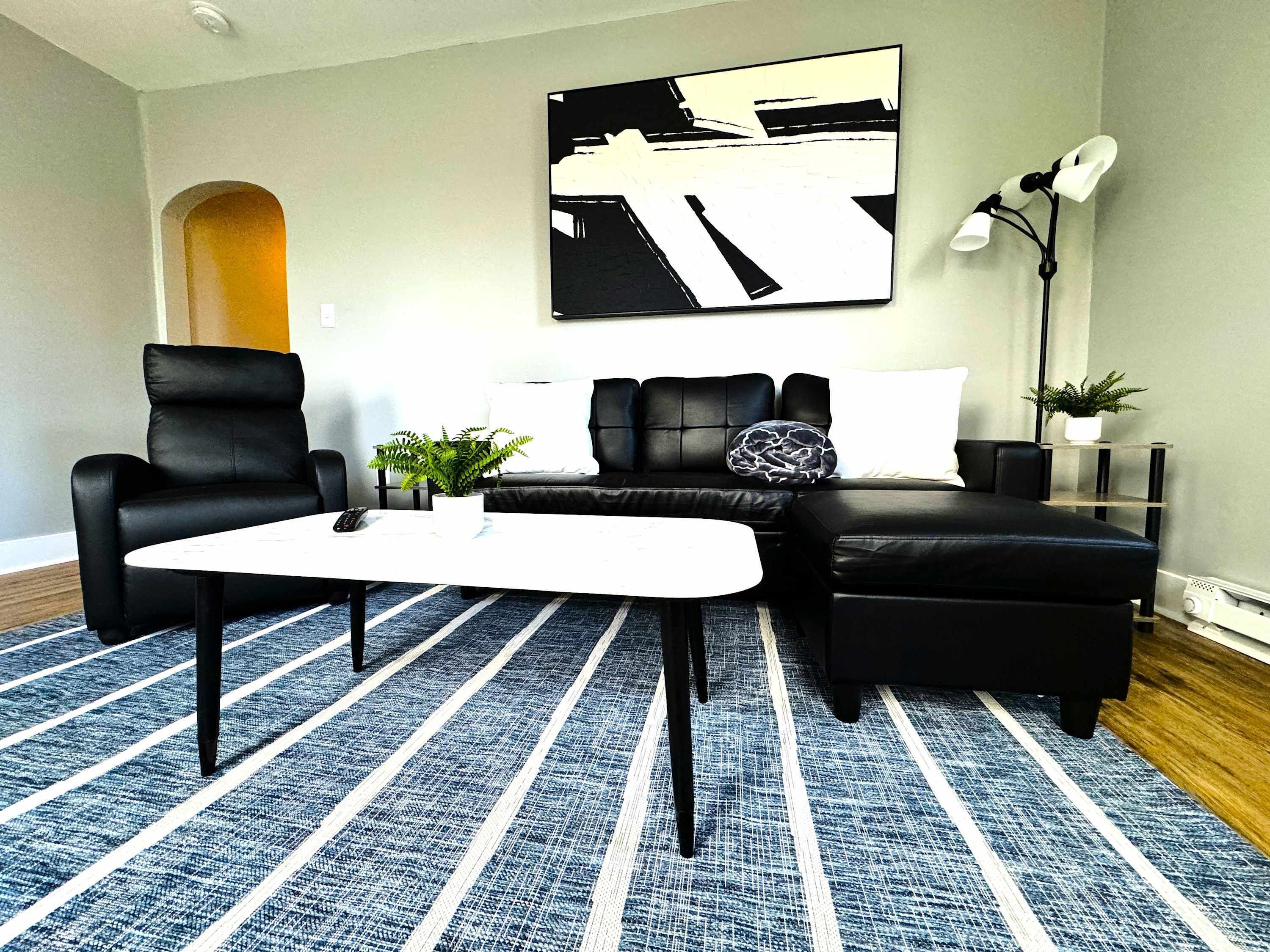 Televisión, oficina