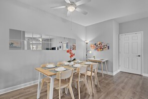 Dining - Discover Magic! 2-Bed Apartment near Walt Disney World Resort - 9 min (Kissimmee)