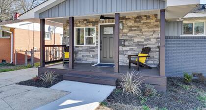 Newly Updated Home ~ 3 Mi to Downtown Charlotte!