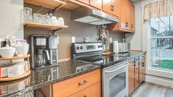 House (1 Bedroom) | Interior