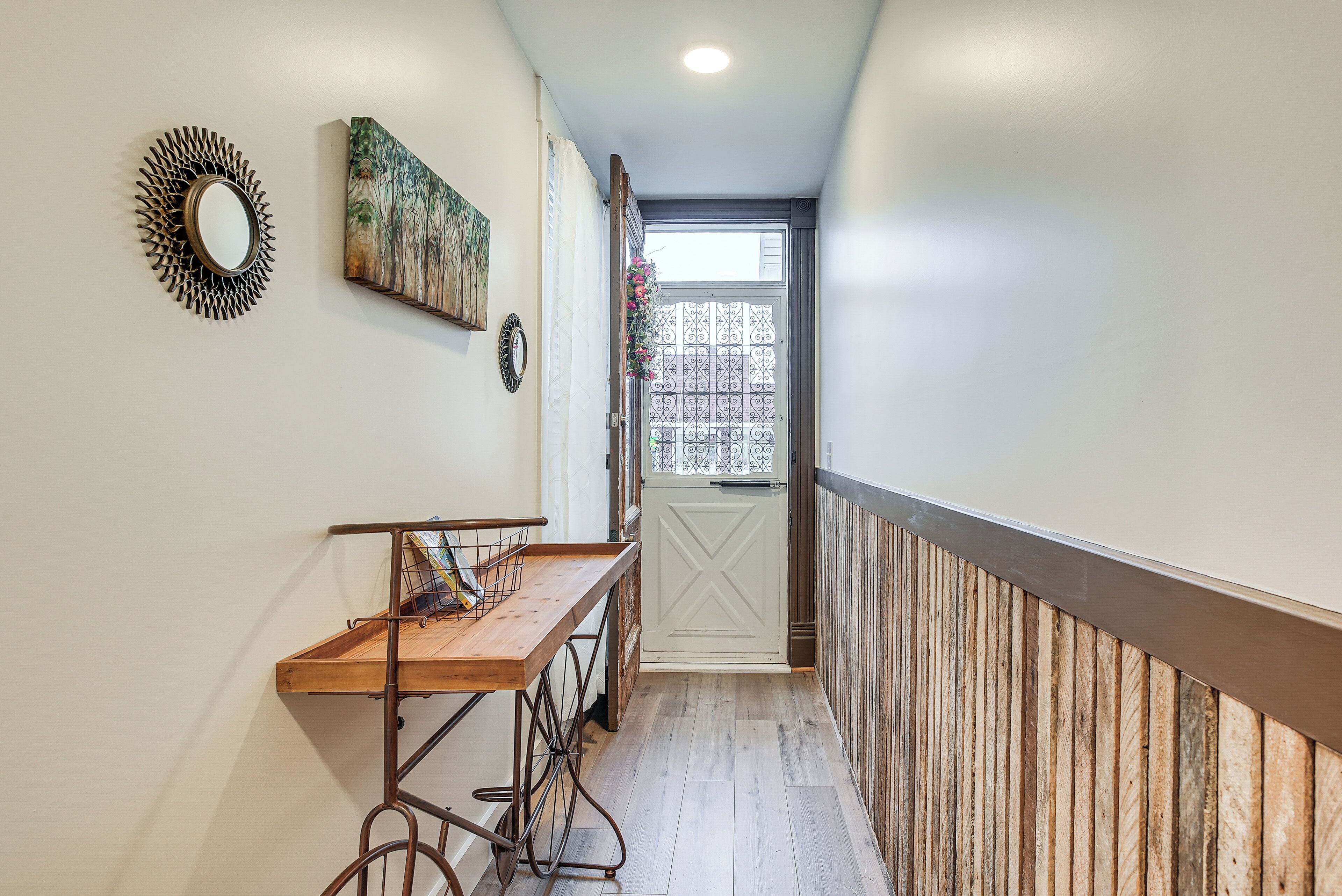 House (1 Bedroom) | Interior