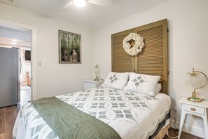 House (1 Bedroom) | Interior