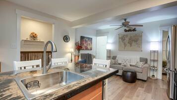 House (1 Bedroom) | Interior