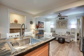 House (1 Bedroom) | Interior