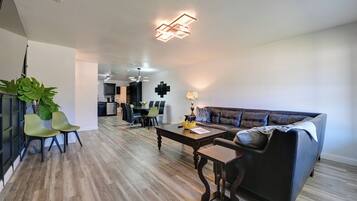 House (2 Bedrooms) | Bahagian dalam