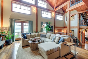 House (3 Bedrooms) | Interior - Luxury Vashon Vacation Rental w/ Beach Access! (Vashon Island)