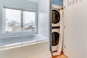 Casa (2 Bedrooms) | Interior