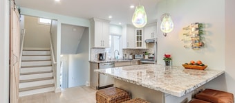 Bright Milford Beach House w/ Outdoor Shower