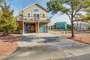 Exterior - Charming Nags Head Retreat: Half-mi to State Park! (Nags Head)