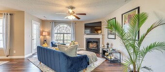 Winston-salem Condo w/ Balcony: Steps to Golf!