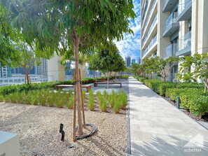 Apartment (1 Bedroom) | Garden - Burj Royale Luxury 1bedroom Balcony City View (Dubai)